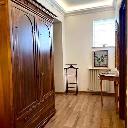 Arc De Triomphe Appartement Boekarest
