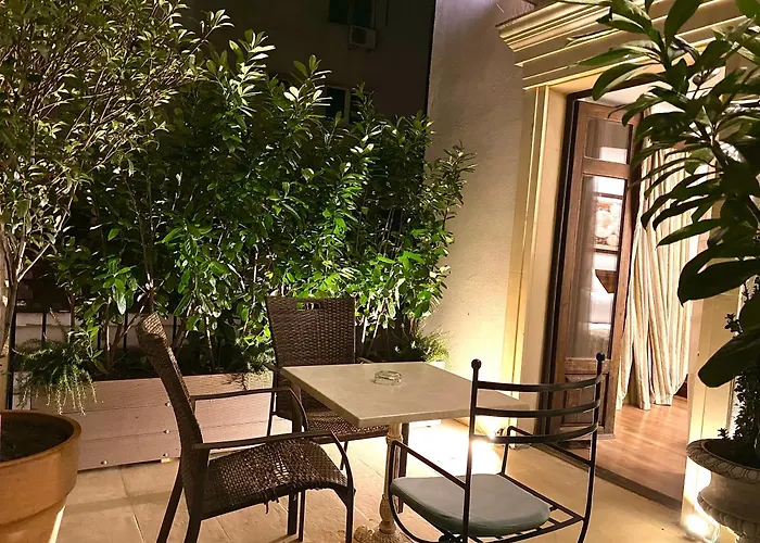 Apartament Arc De Triomphe *