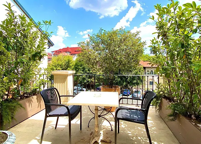 Arc De Triomphe Apartmán *